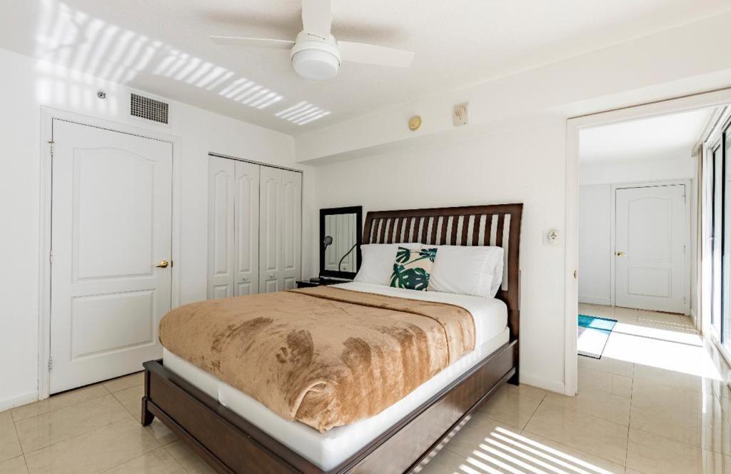 Two Bedroom Oceanview Apartment In Brickell ميامي المظهر الخارجي الصورة
