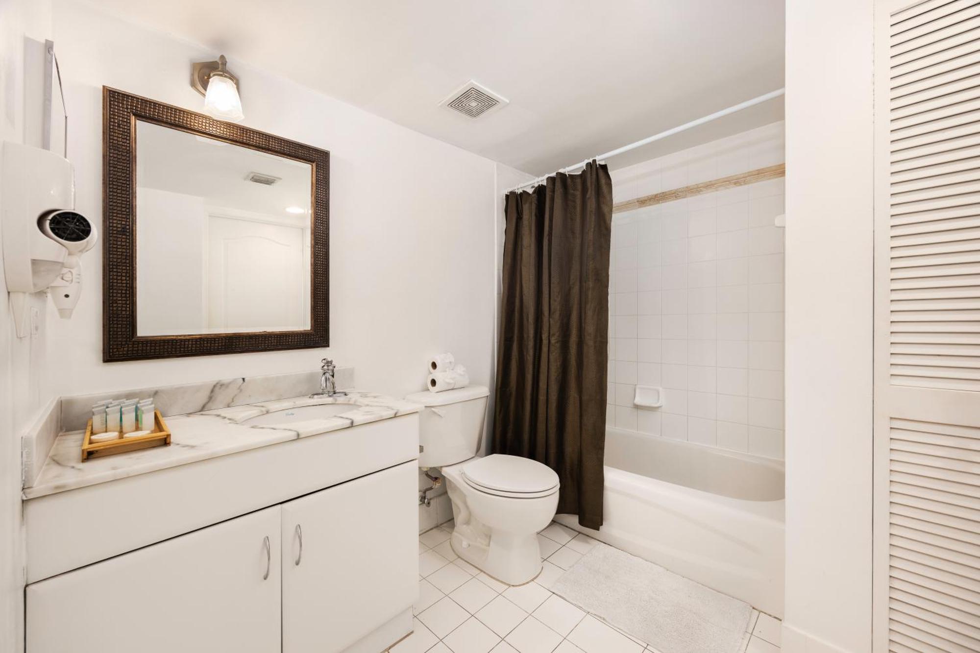 Two Bedroom Oceanview Apartment In Brickell ميامي المظهر الخارجي الصورة